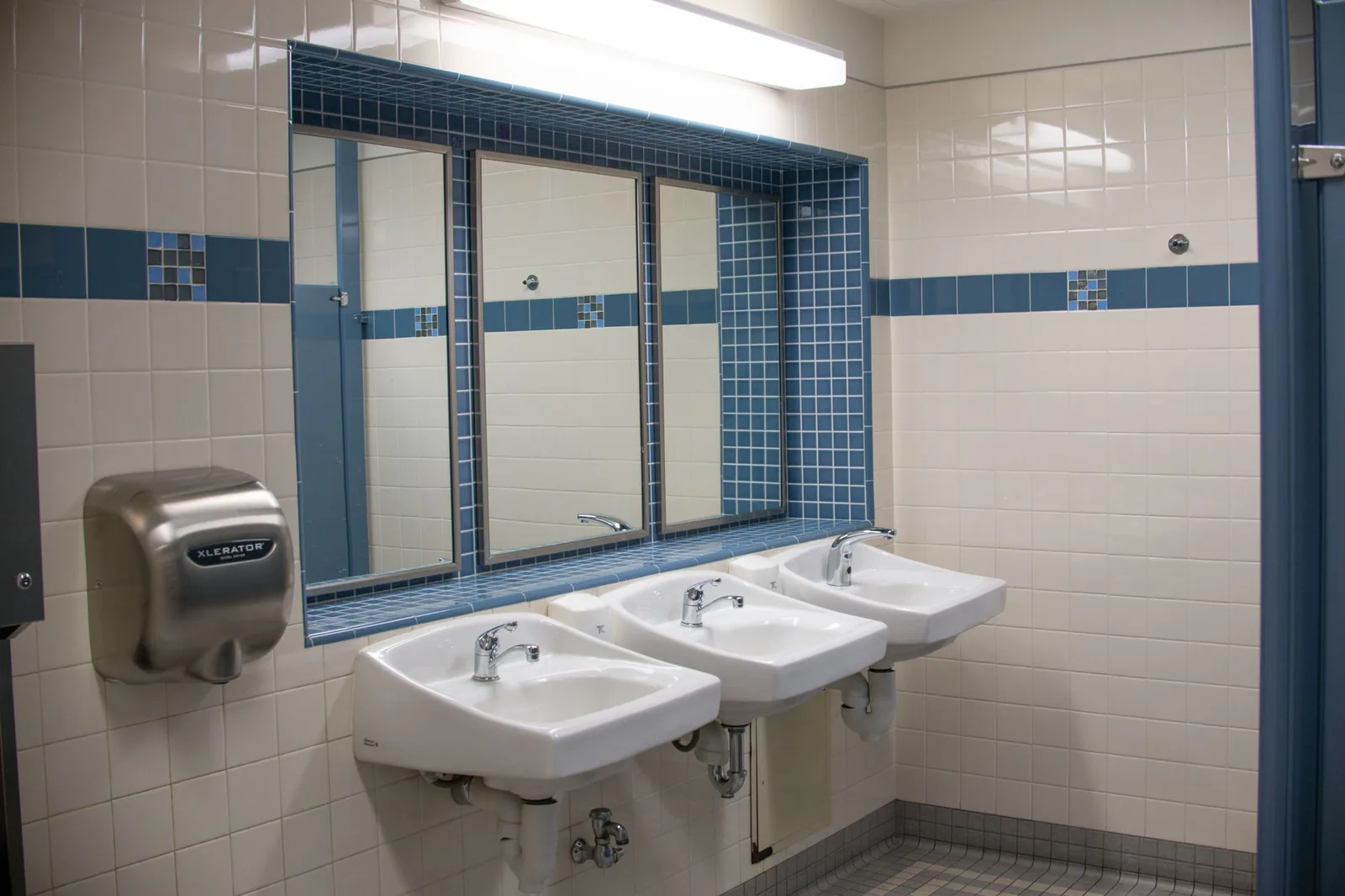 Portable Restroom Rental in Denver, CO