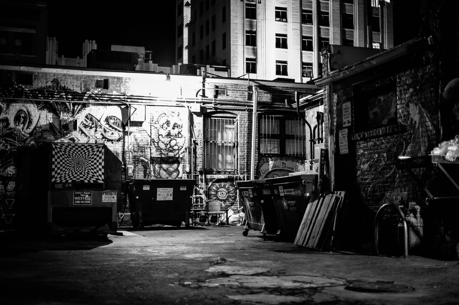 What Cannot Go In a Dumpster in Denver, CO